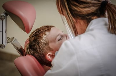 Assicurazione dentistica: come risparmiare e scegliere quella giusta?